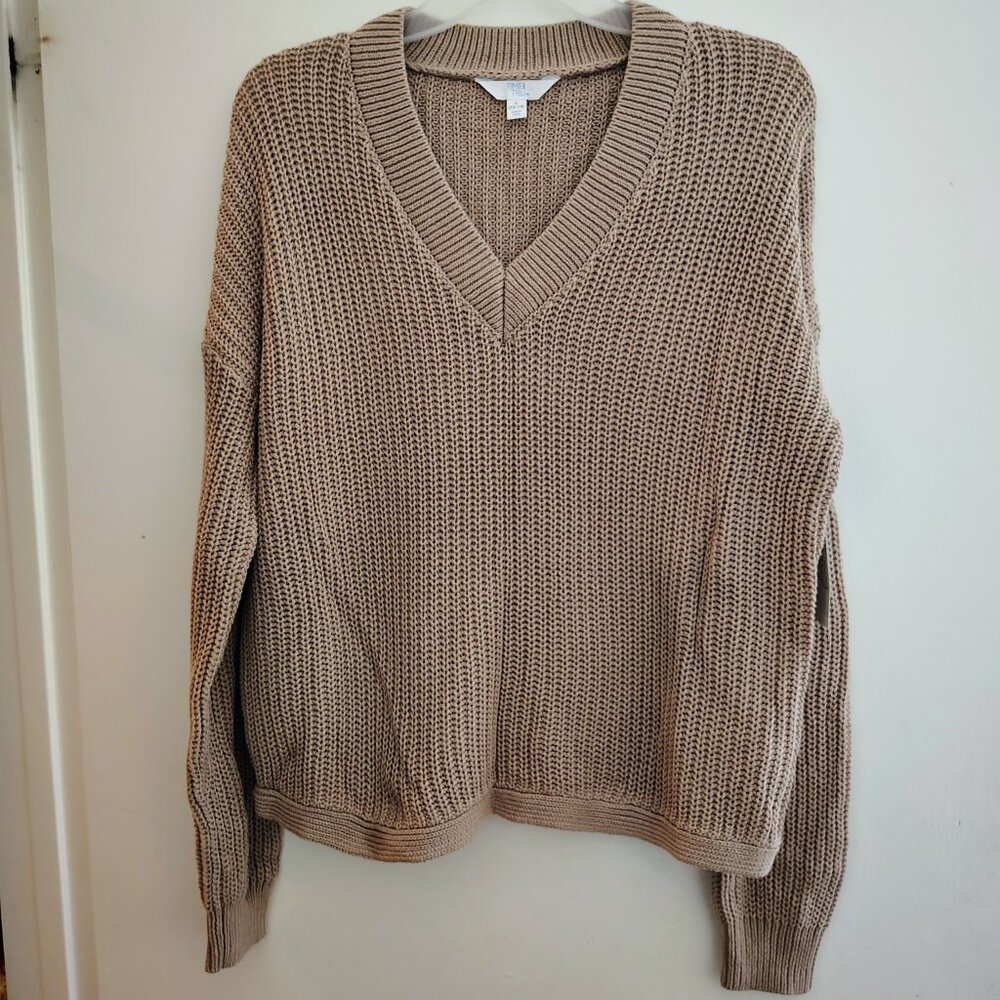 Brand new beige Time and Tru brand sweater (size L)